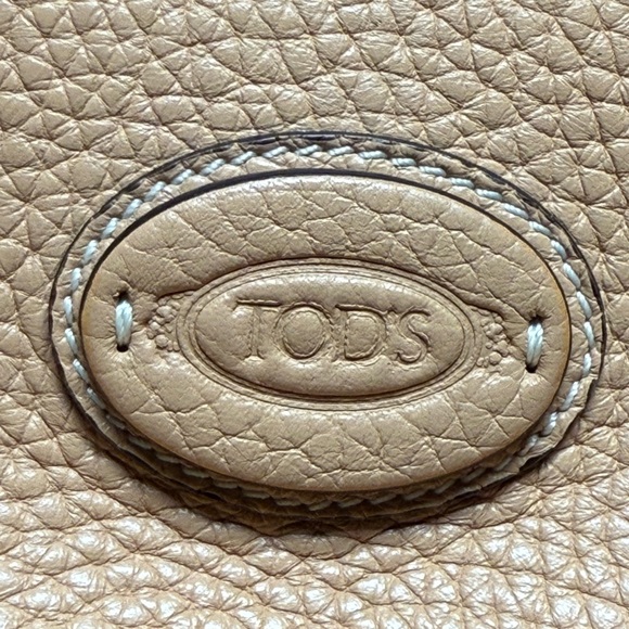 NEW Tod’s Mok Sacca Zip Media - Picture 6 of 7